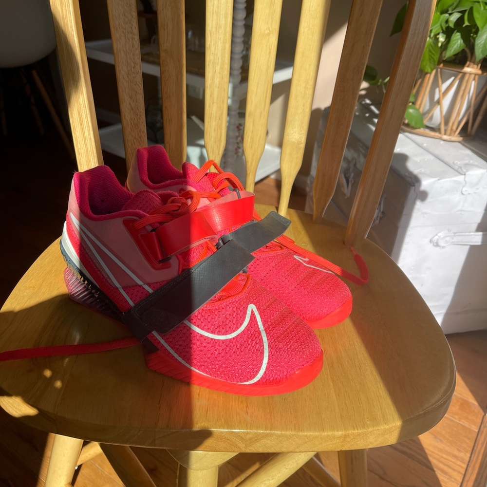 Mens Nikes Romaleos 4s